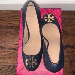 Tory Burch Navy Pumps Leather